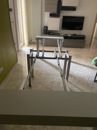 Tavolo allungabile con 5 tavole in tutto arr.3m