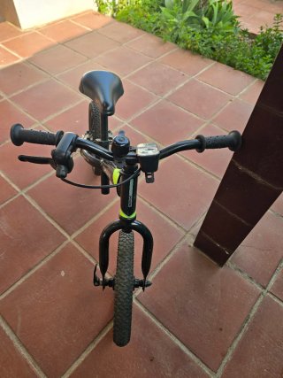 Bicicleta infantil Btwin sin pedales