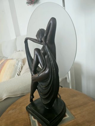 Lámpara Art Decó Figura Mujer