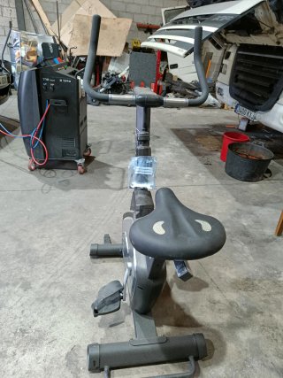Bicicleta Estática BH LK Series