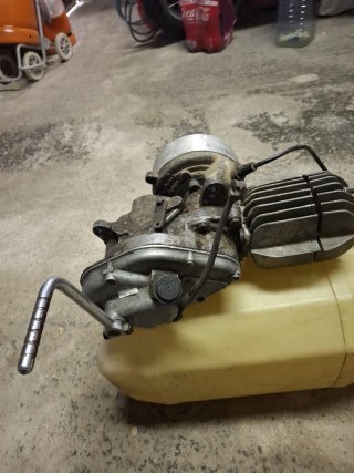 Motor Guzzi 65cc buen estado falta el carburador