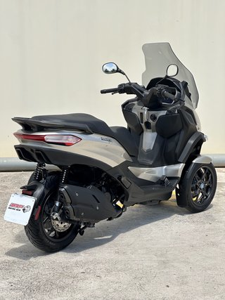 Piaggio MP3 400 HPE 2023