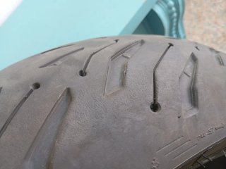 Juego neumáticos moto