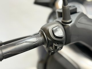 Yamaha XMAX 125 AÑO 2018 Y TAN SÓLO 11.218 km