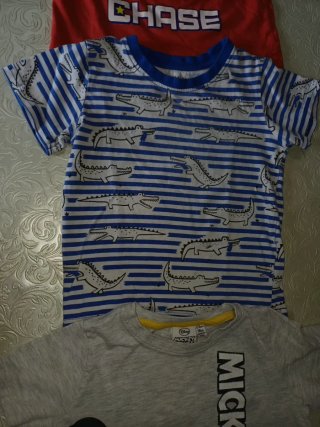 Lote 3 camisetas Disney 2 años