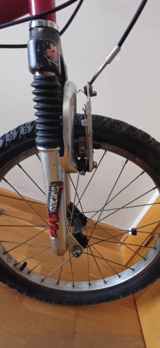 Bicicleta infantil Btwin roja