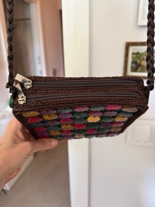 Bolso bandolera de coco y crochet