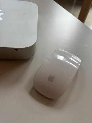 Mac mini 2015 con mouse