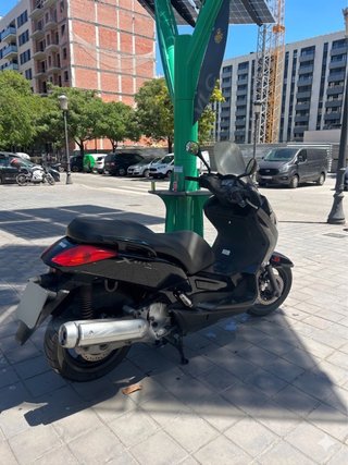 Yamaha Xmax 125 Negra