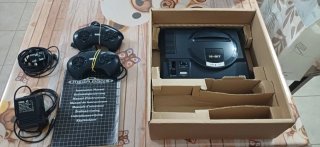 Sega Mega Drive PAL con caja