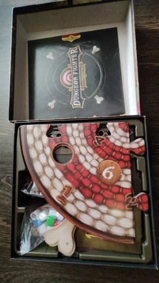 Dungeon Fighter Segunda Edición Juego de Mesa
