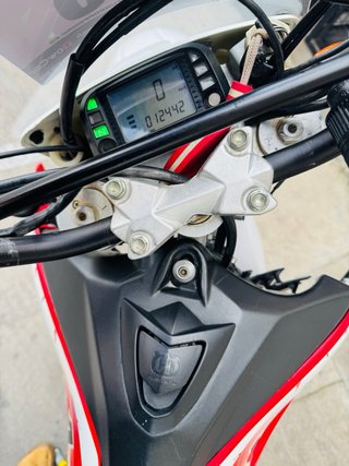 Husqvarna 610TE Enduro/Supermotard 12.500km (2007)