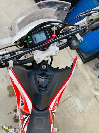Husqvarna 610TE Enduro/Supermotard 12.500km (2007)