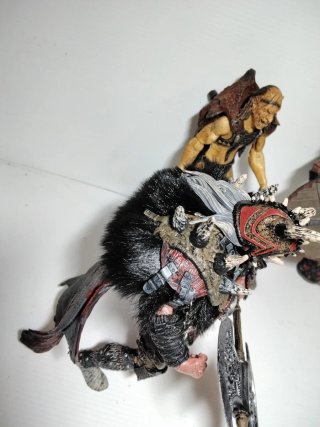 Figuras Spawn y Orco LOTR