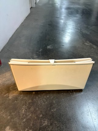 Bañera portátil Stokke, le falta el tapon