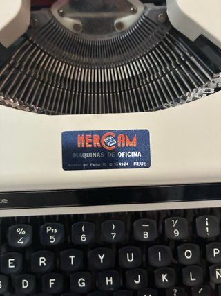 Máquina de escribir Olympia 'olympiette de luxe'
