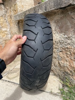 Neumático Pirelli Diablo Scooter 140/60-14