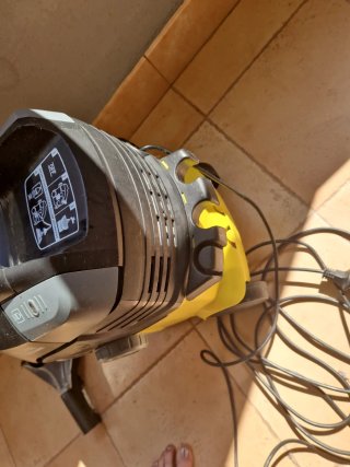 Aspirador lavador Karcher