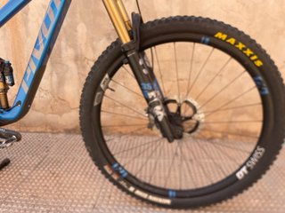 Bicicleta Enduro Pivot Switchblade