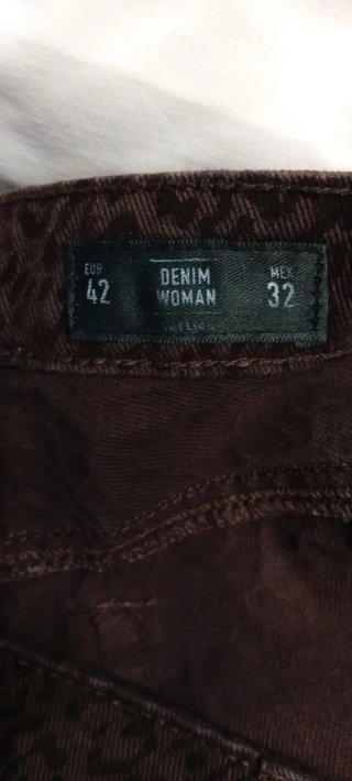 Pantalón estampado leopardo mujer