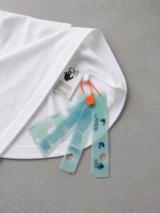 Camiseta Off-White Slim Fit