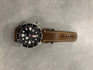 Reloj Zodiac Super Sea Wolf Cuero