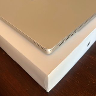 MacBook Pro 16” M1 Pro (16GB RAM / 512GB SSD)