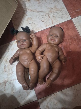 Lote 2 muñecas bebé