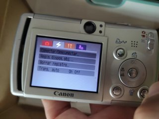 Cámara Canon IXUS Wireless 5.0 MP En caja original