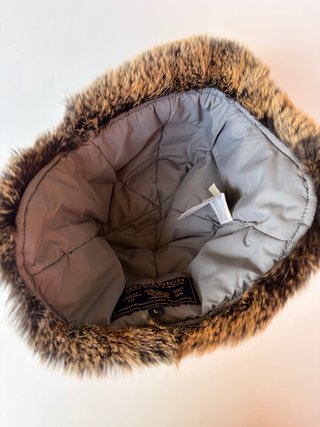 Cappello Woolrich Pelliccia Nero Marrone