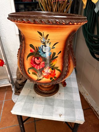 Jardinera decorada terracota