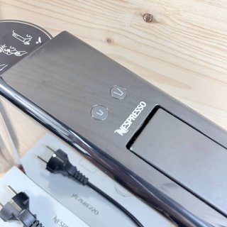 Nespresso Krups Essenza Mini XN110810 Piano negro