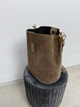 Borsa secchiello pelle scamosciata marrone
