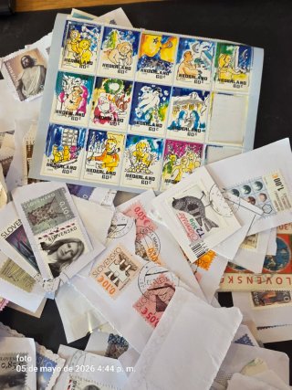 1.200 sellos con historia postal