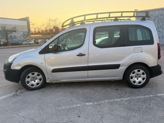 Peugeot Partner pegatina C de la DGT