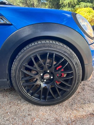 MINI cooperS  ACEPTO CAMBIOS..