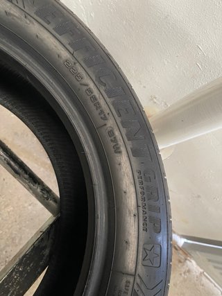 2x 225/55 R17 97W GoodYear EfficientGrip