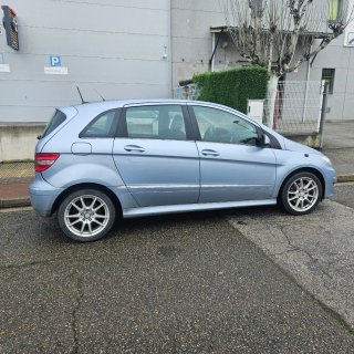 mercedes 180 cdi clase B DIESEL 2010