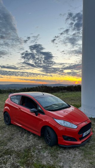 Ford Fiesta St line Red Edition