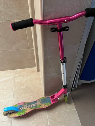 Patinete infantil plegable rosa Tijuana