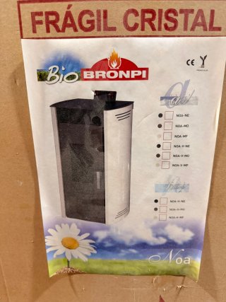 Estufa Brose Negra y Blanca