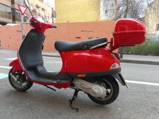 Piaggio Vespa lx 50 2t 2007 Roja 6000km