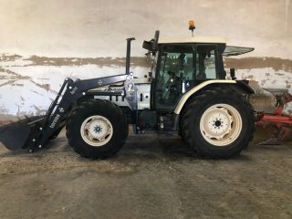 Tractor, sulfatadora, cultivador, arado, rodillo