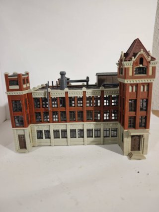 Maqueta Fábrica Kibri para trenes escala N