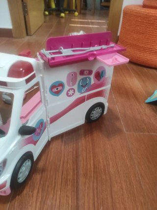 Ambulancia de juguete Barbie