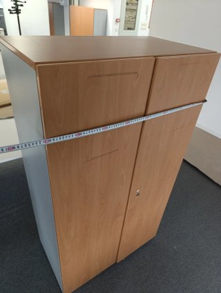 Armario de oficina 143cm alto