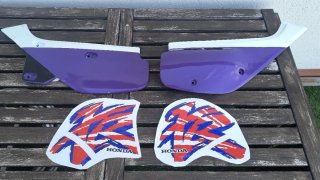Lateral y pegatinas Honda XR600R 1995