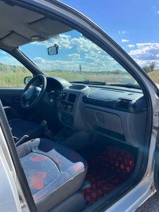 Renault Clio 1998