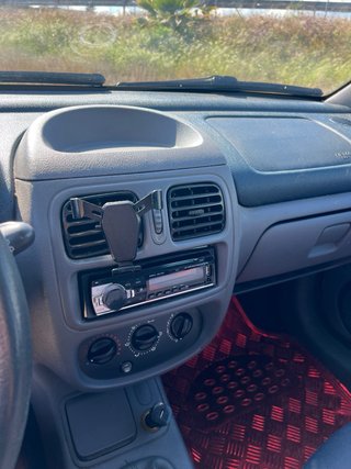 Renault Clio 1998