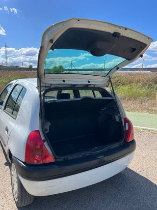 Renault Clio 1998